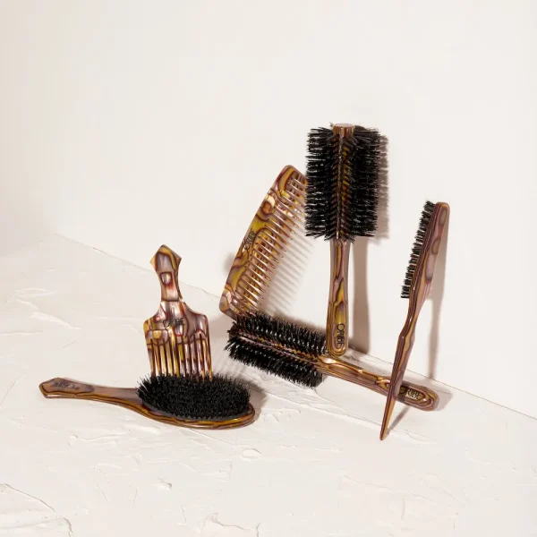 Italian Resin Flat Brush - Image 5